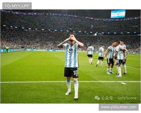 梅西神级传球 + 任意球制胜！世俱杯队友屡失良机 37 岁球王仍能一己之力改写比赛